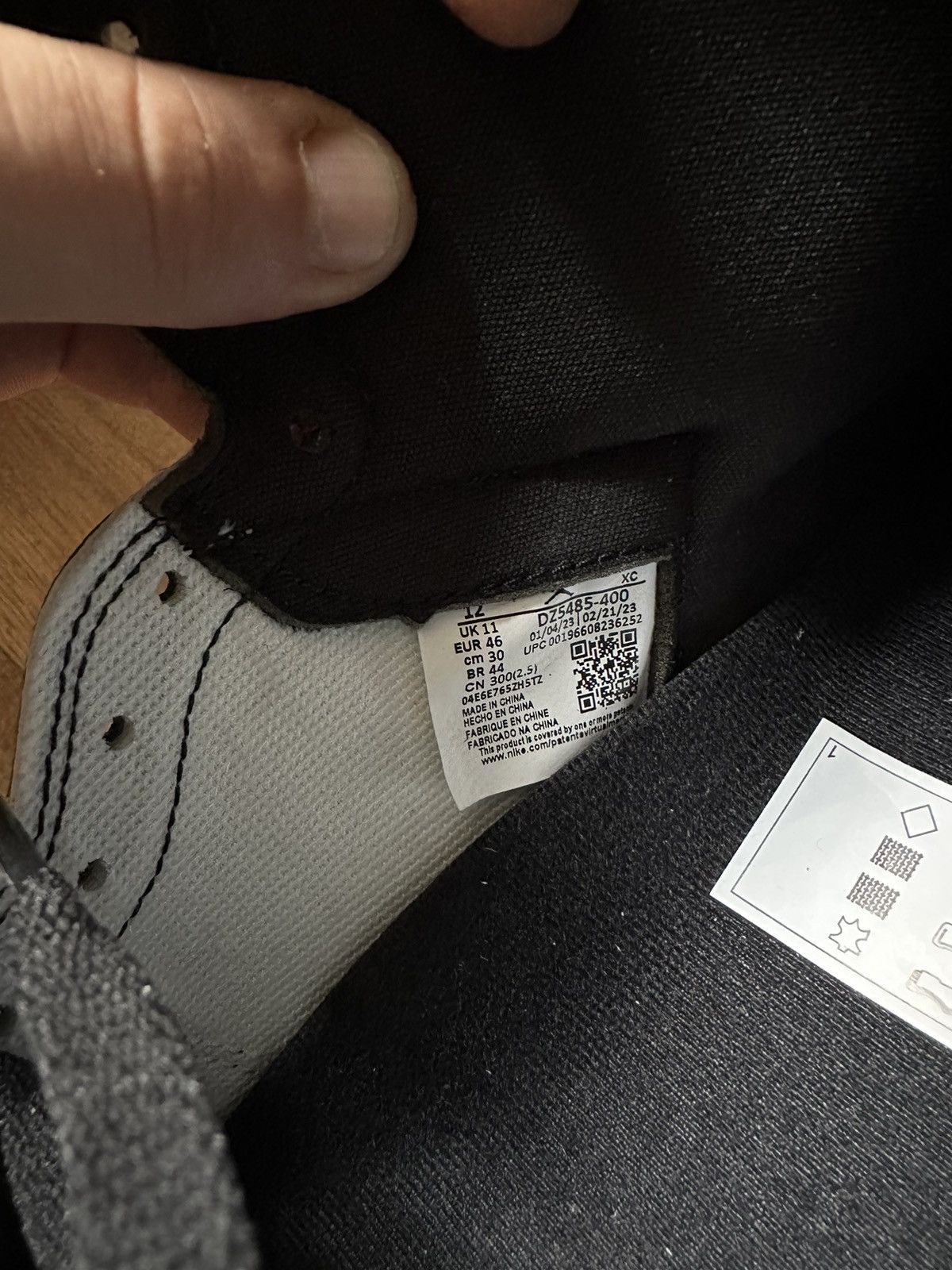 Jordan Brand × Nike Air Jordan 1 Retro High „UNC TOE“ Size US 12 / EU 45 - 6 Thumbnail