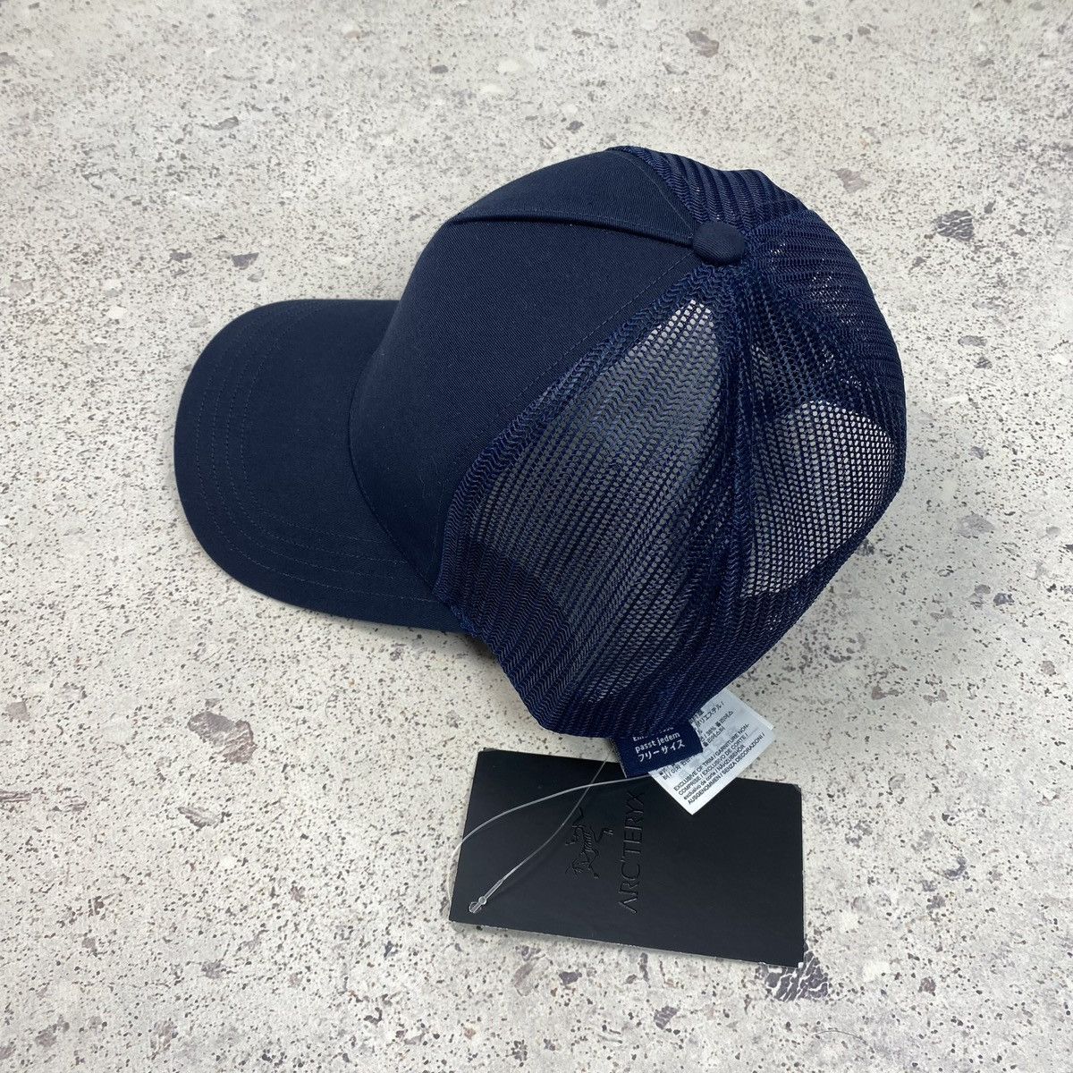 Arc'teryx Arcteryx Marketing Curved Brim Trucker Cap Size ONE SIZE - 3 Thumbnail