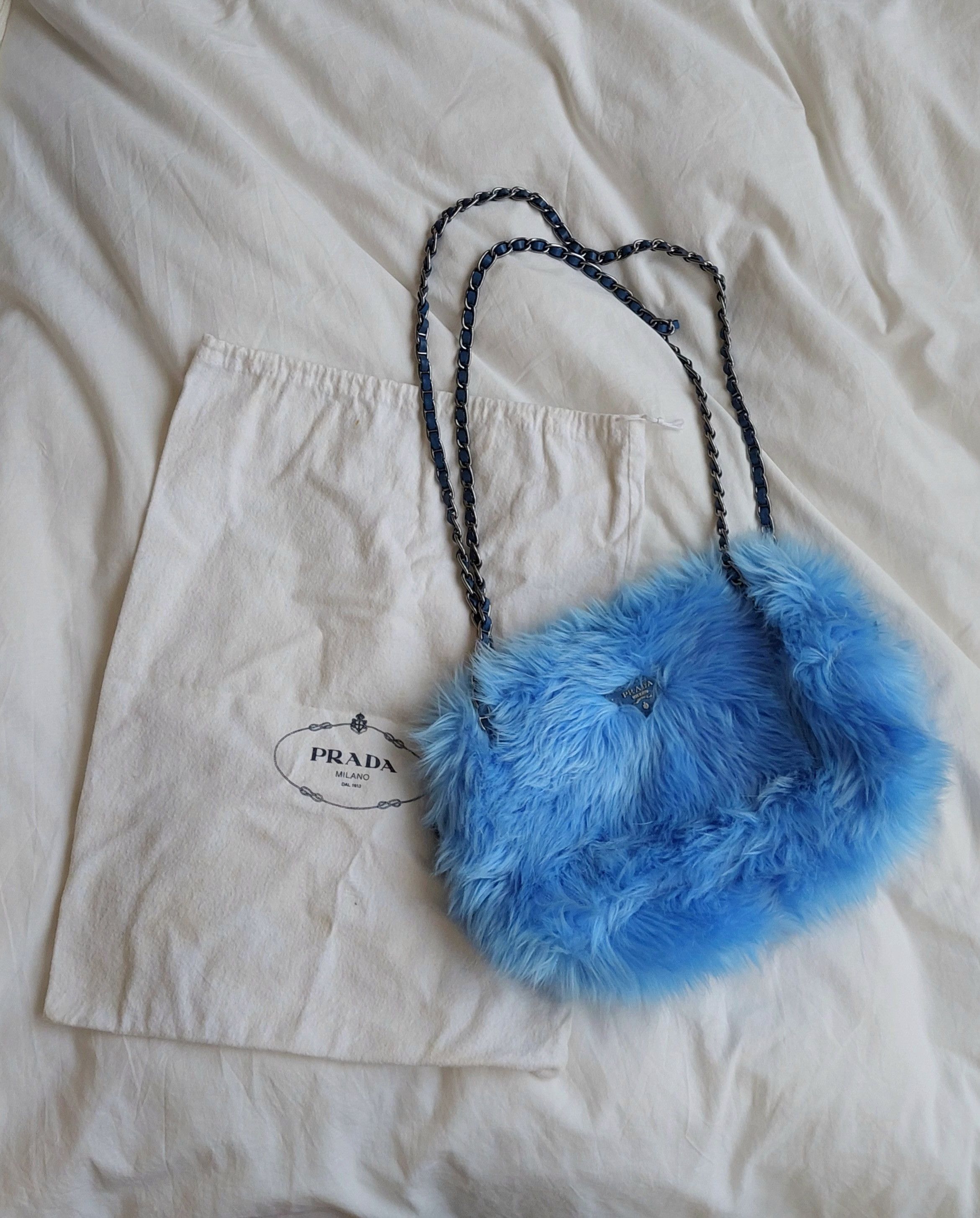 Prada Vintage faux fur blue chain bag Size ONE SIZE - 1 Thumbnail