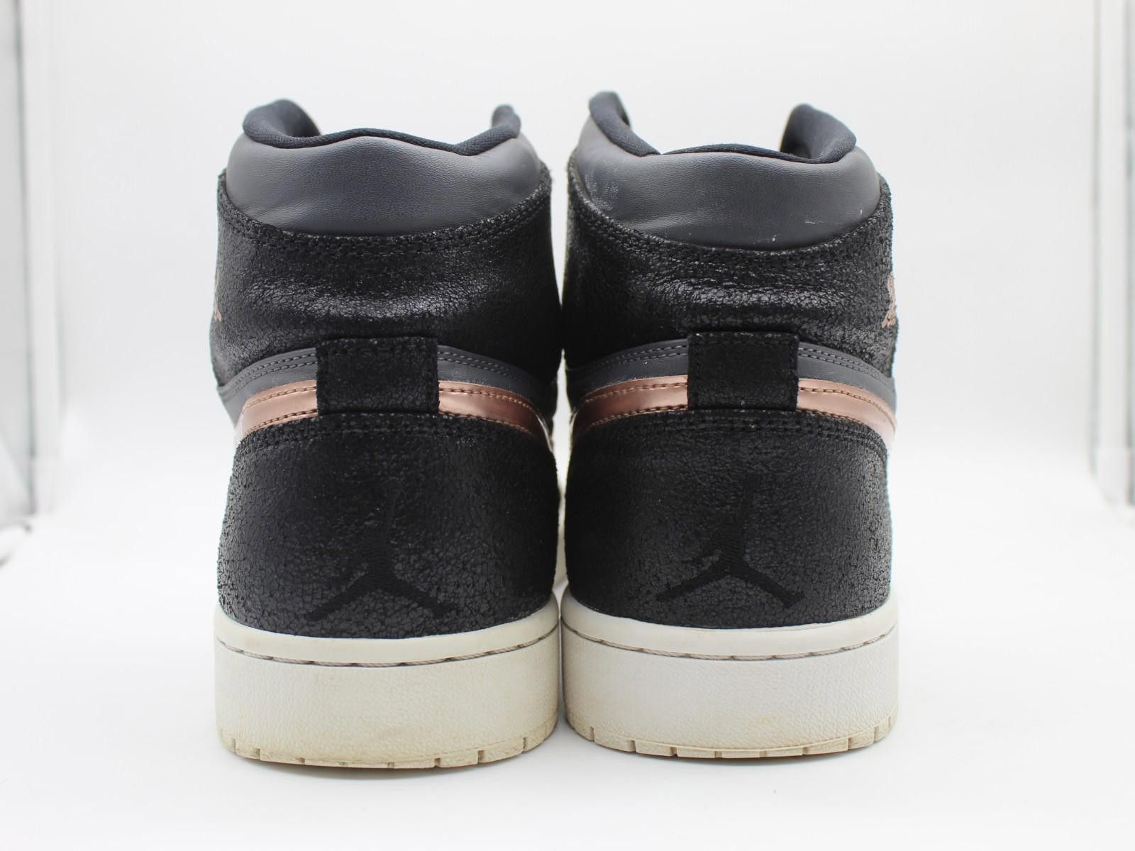 Jordan Brand Jordan 1 Retro High Bronze Medal 332550-016 Men’s Size 12 Size US 12 / EU 45 - 4 Thumbnail