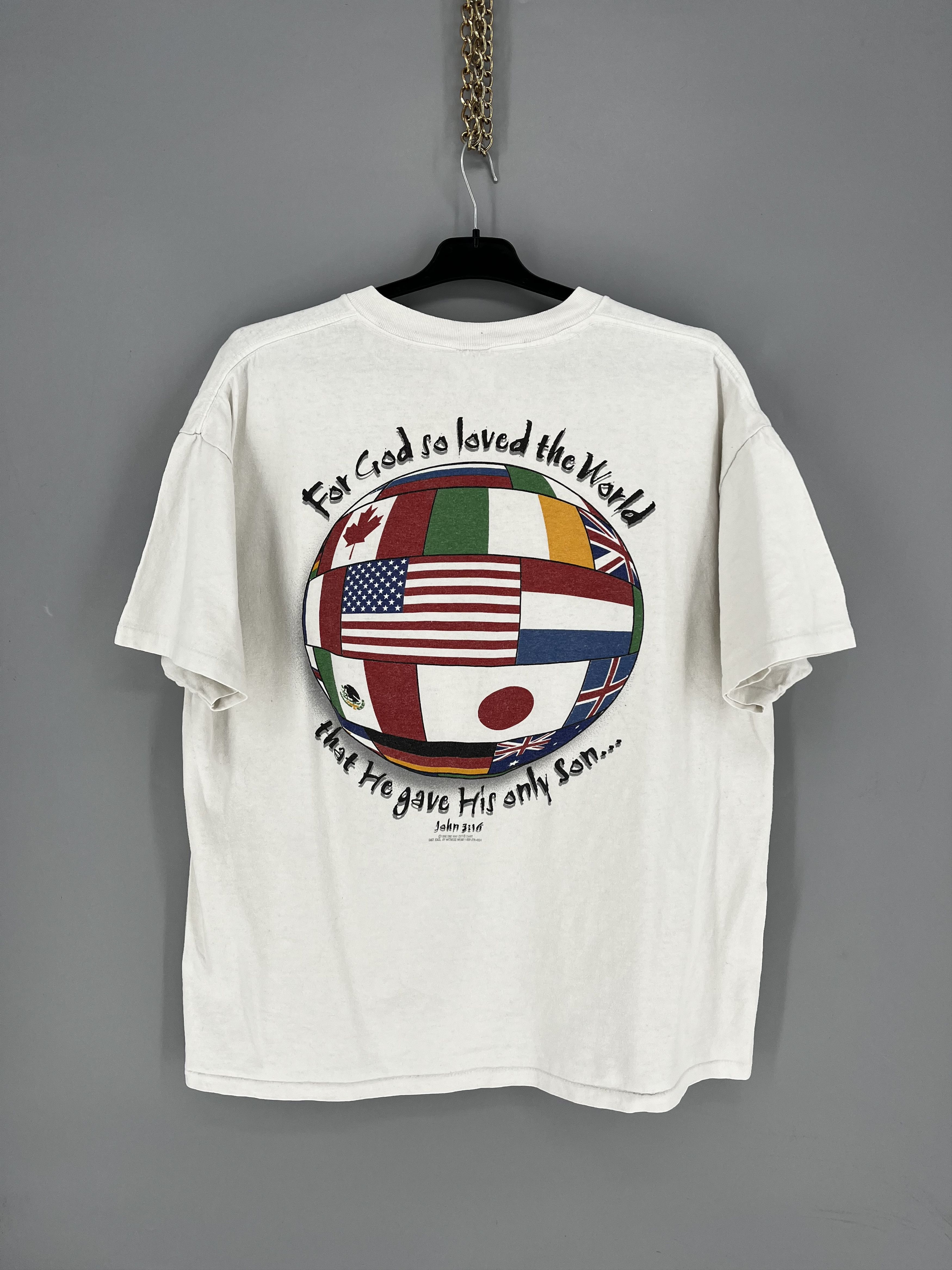 Vintage Vintage 1990s Olympics John 3:16 Jesus Tee Thrashed T-Shirt Size US L / EU 52-54 / 3 - 12 Thumbnail