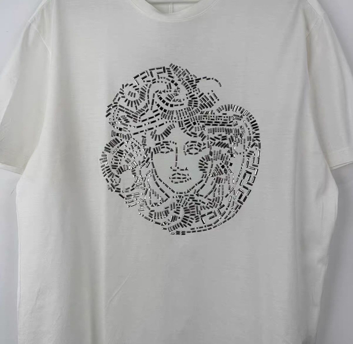 Versace Versace Silver Stud Medusa Short Sleeve J42 Size M / US 6-8 / IT 42-44 - 3 Thumbnail
