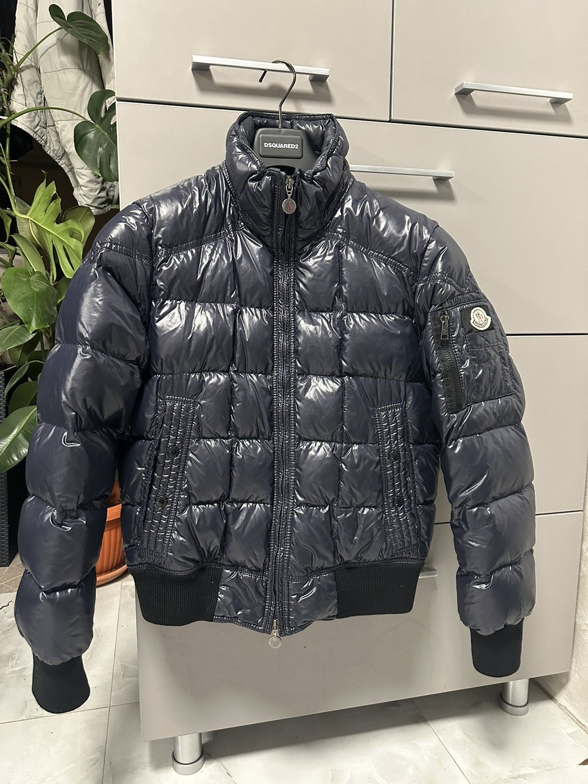 Image of Moncler Puffer in Blue, Men's (Size Medium)