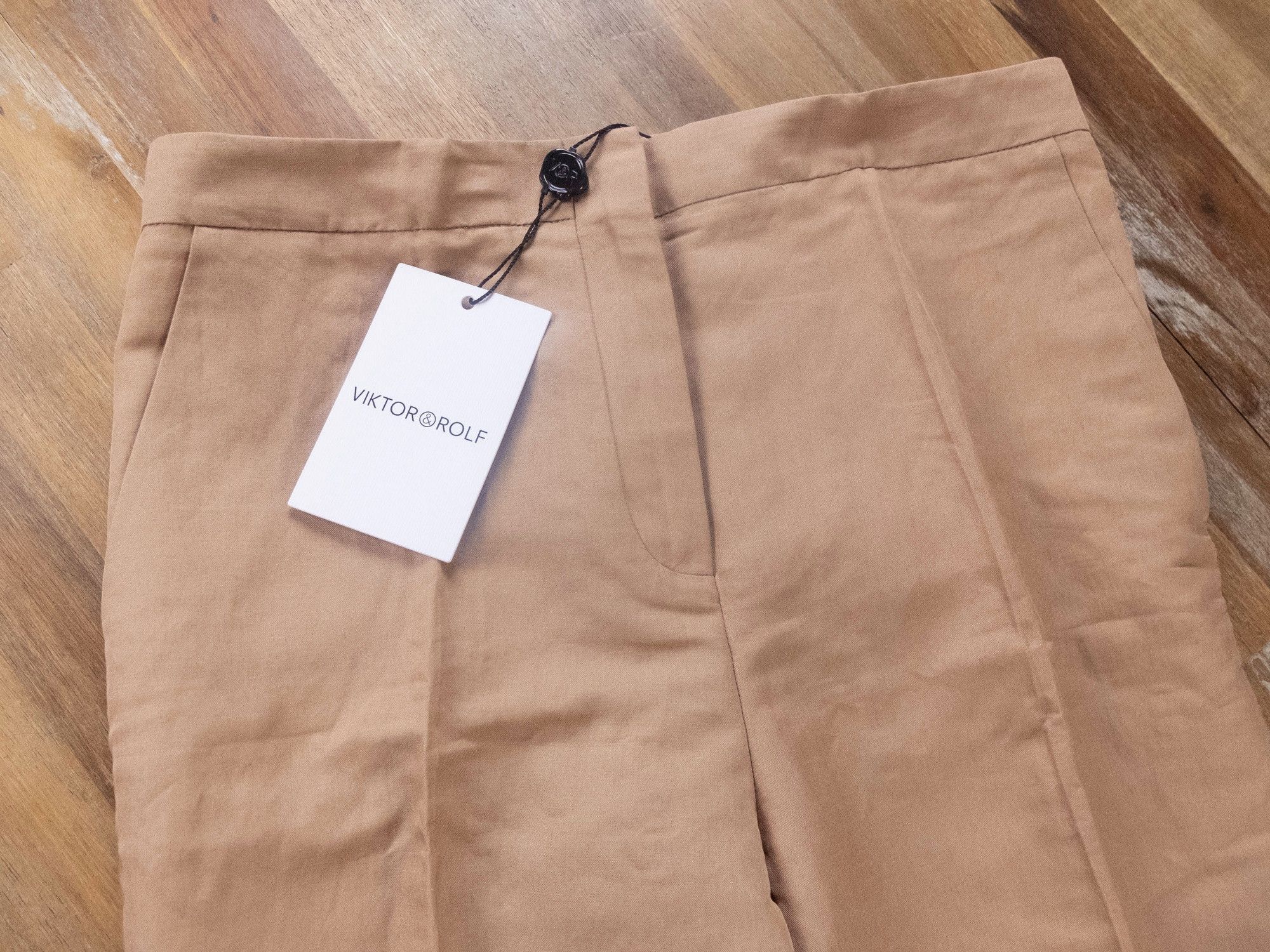 Viktor & Rolf VIKTOR & ROLF beige linen belted cropped short pants 8 44 Size 30" / US 8 / IT 44 - 5 Thumbnail