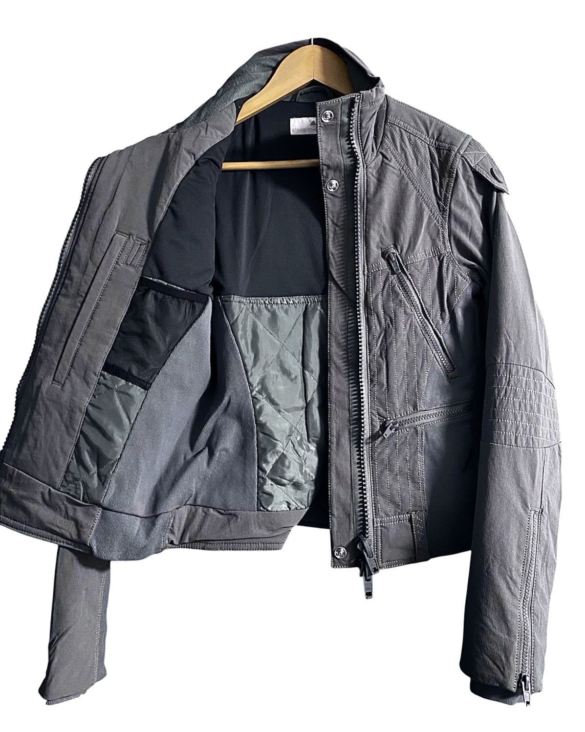 Adidas × Stella McCartney Women’s AW‘08 Asymmetric Multipocket Primaloft Biker Jacket Size XXS / US 00 / IT 34 - 1 Thumbnail