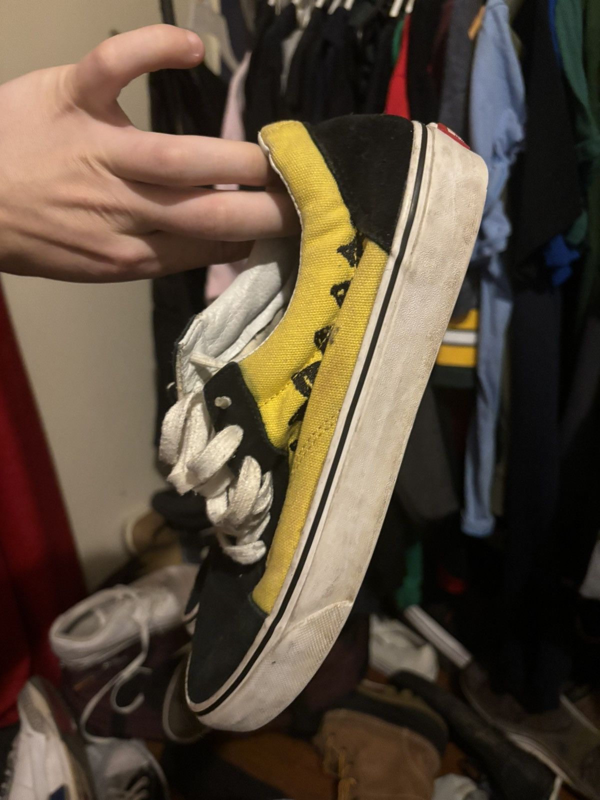 Converse Charlie Brown x Converse Size US 9.5 / EU 42-43 - 3 Thumbnail