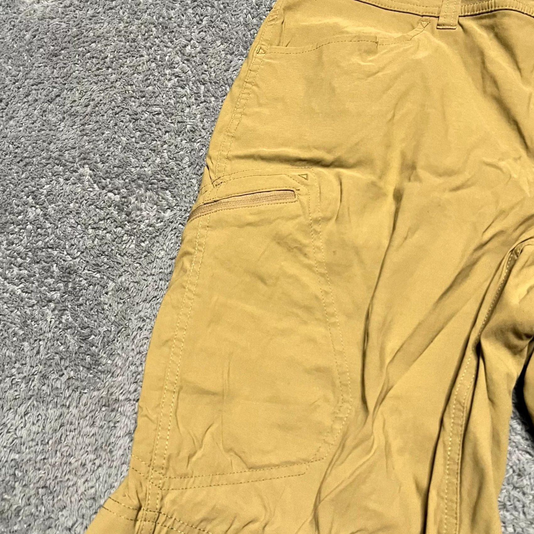 Eddie Bauer Eddie Bauer Shorts Mens 38 Ascend Nylon Cargo Light Brown Performance Hike Mens Regular Cargo Brown 38 Eddie Bauer Size US 38 / EU 54 - 2 Thumbnail