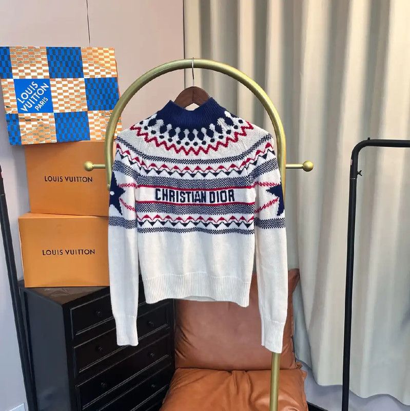 Dior Dior White Wool Pullover Sweater for Women 0089 Size S / US 4 / IT 40 - 1 Thumbnail