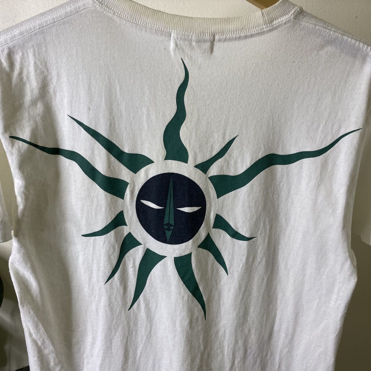 Vintage 1990s TARO OKAMOTO Tower of The Sun Art Sculpture T Shirt Size US M / EU 48-50 / 2 - 8 Thumbnail