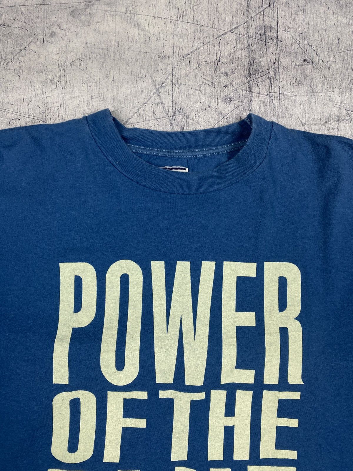 Levi's Vintage Levi’s Power of the Blue Graphic Tee Y2K 90s USA Size US XL / EU 56 / 4 - 7 Thumbnail