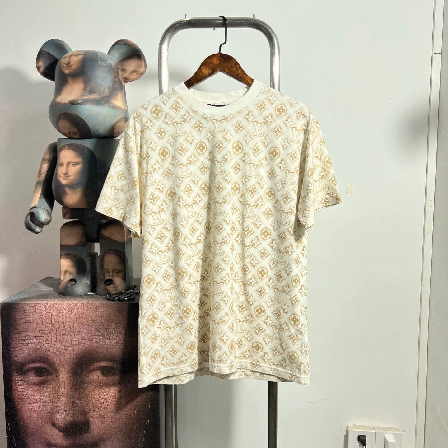 Louis Vuitton Louis Vuitton Monogram Short Sleeve Tee Size US M / EU 48-50 / 2 - 1 Thumbnail