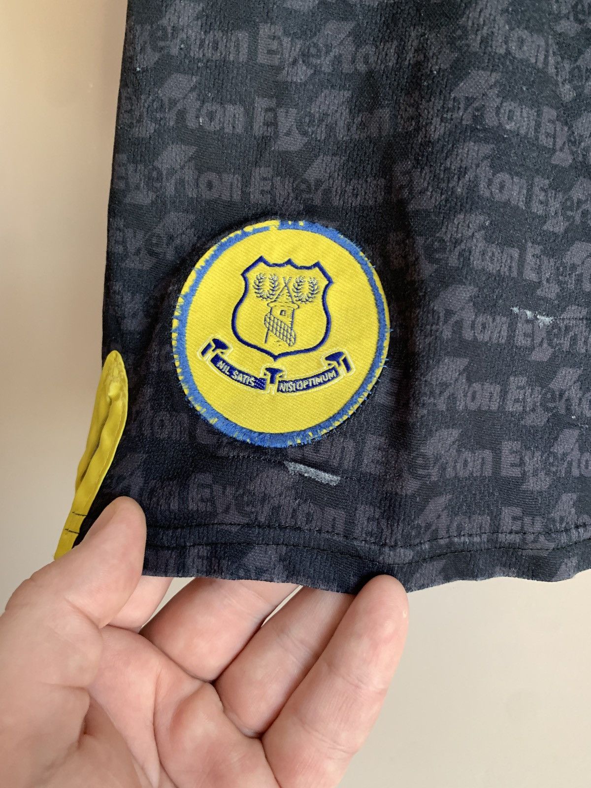Umbro × Vintage Everton Away Football Shorts Umbro Vintage Soccer Size M Size US 32 / EU 48 - 4 Thumbnail