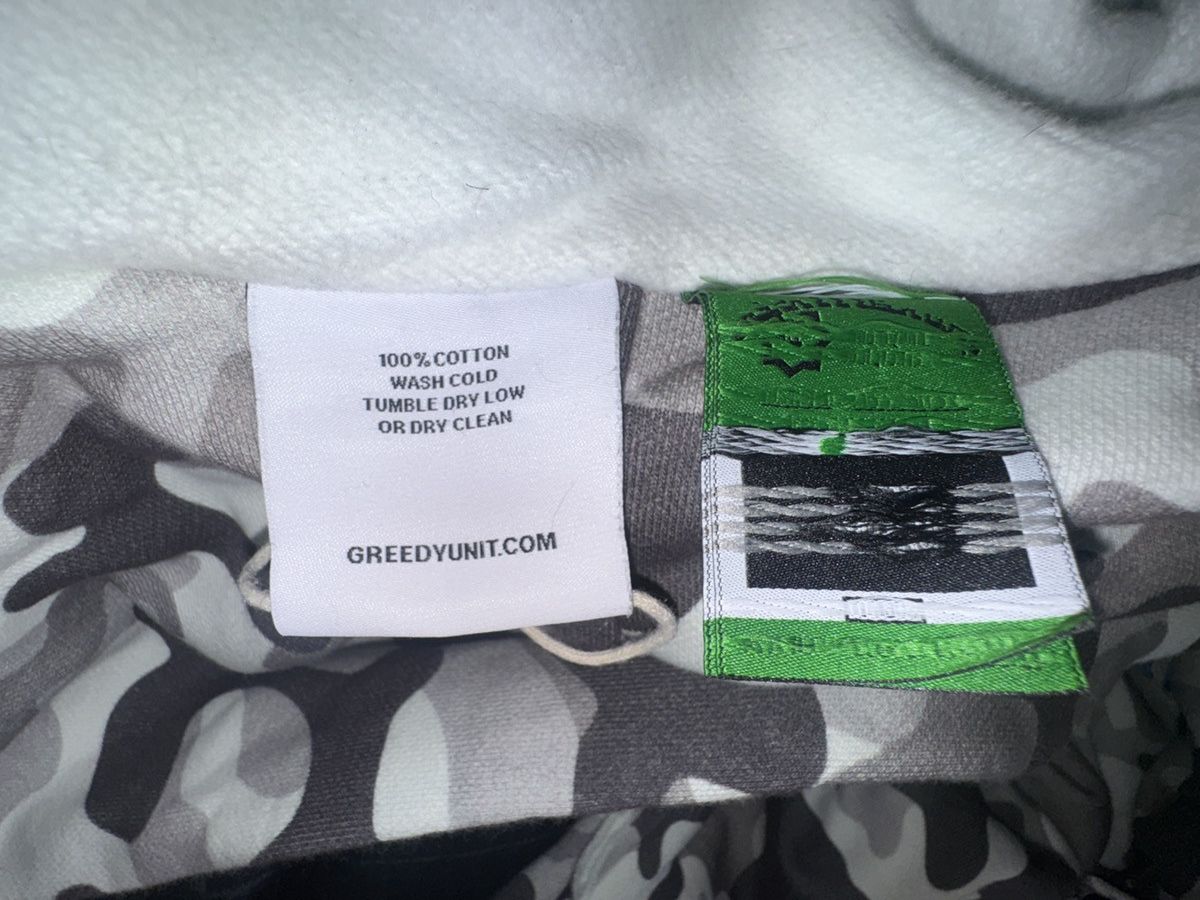 Greedy Unit × murd333r.fm Greedy Unit x Murd333r.fm Camo Multi Tag Size US S / EU 44-46 / 1 - 5 Thumbnail