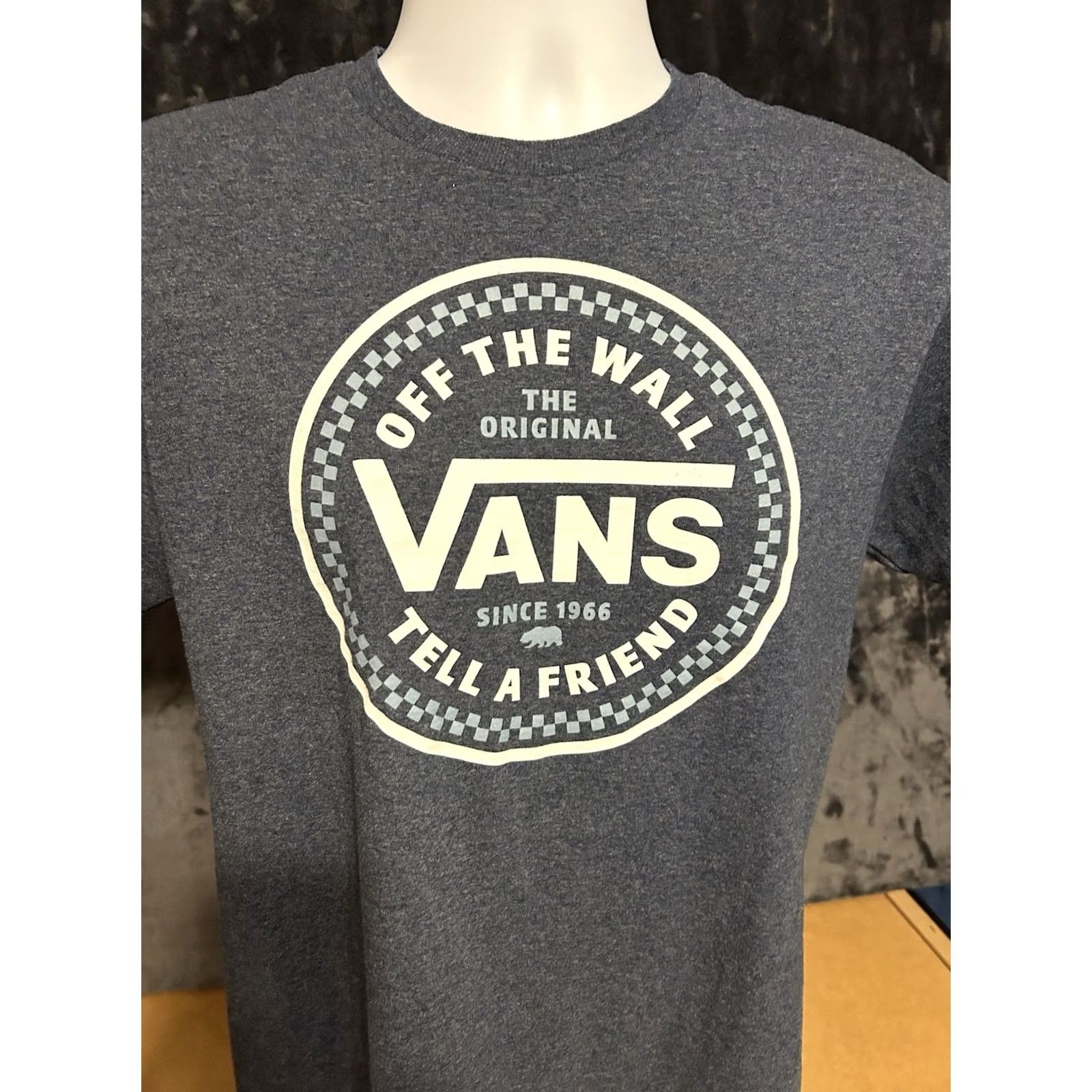 Vans VANS Shirt M Blue Off The Wall Tell Friend Adult Medium Heather Short Sleeve Size US M / EU 48-50 / 2 - 3 Thumbnail
