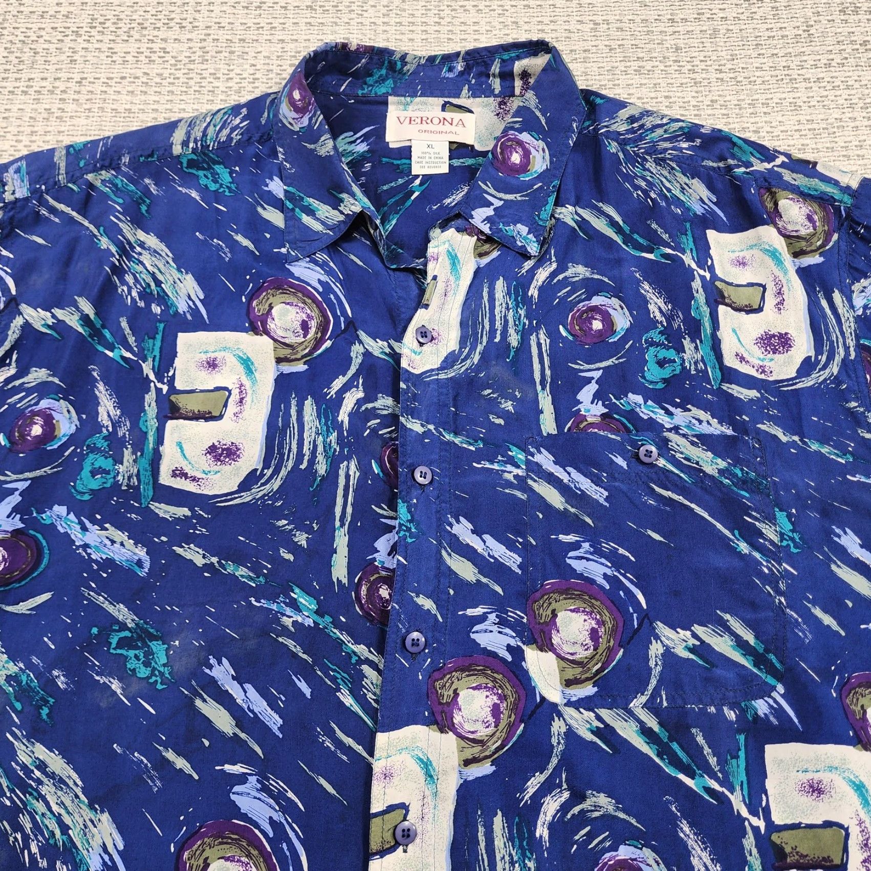 Merona VINTAGE Verona Original Shirt Mens XL Blue 100% Silk Short Sleeve Button Up Abstract Graphic Print 90s Beach California Hawaiian Size US XL / EU 56 / 4 - 4 Thumbnail