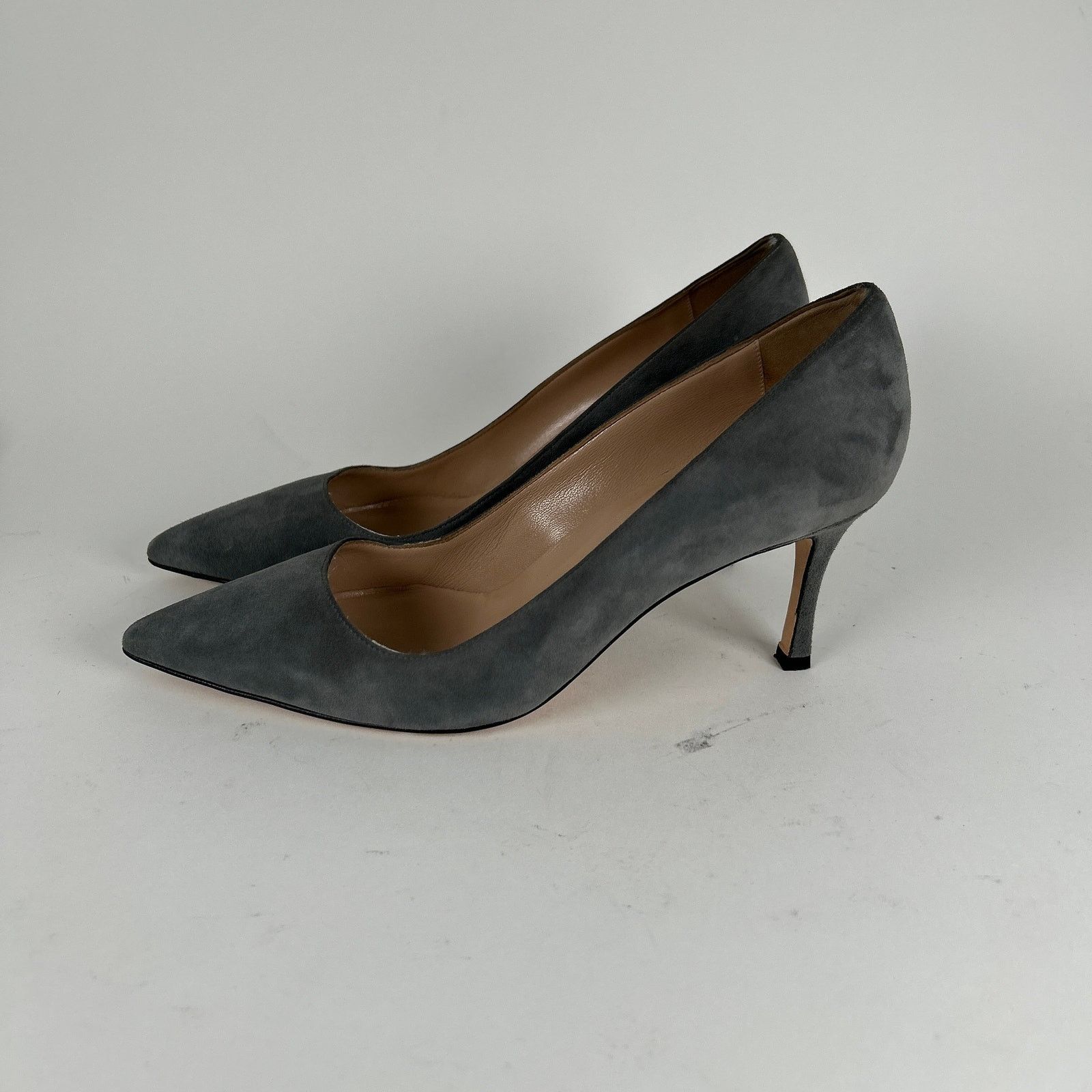 Manolo Blahnik Manolo Blahnik Grey Suede Pump Heels Size 38 Size US 8 / IT 38 - 4 Thumbnail