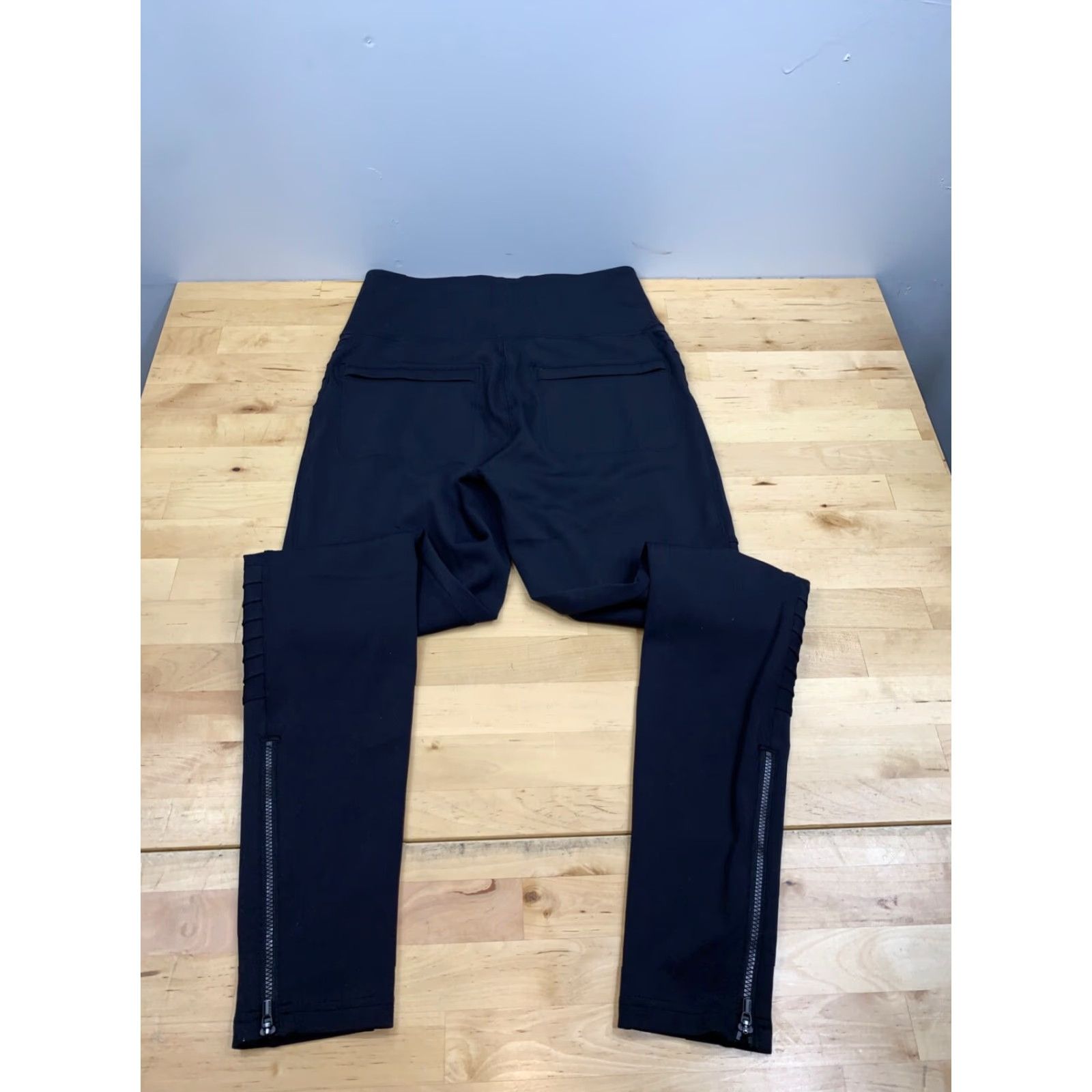 Athleta Athleta Leggings Womens S Black Ankle Zipper Delaney Moto Tight Casual 8350 Size 28" / US 6 / IT 42 - 8 Thumbnail