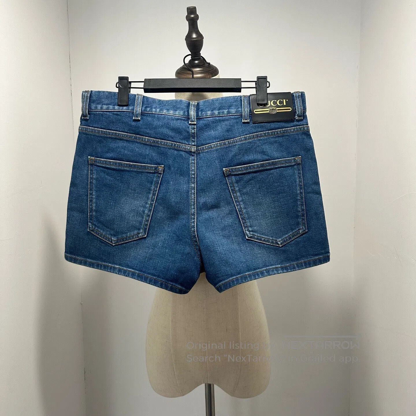 Gucci Guicci Side Red Label Short Pants| Size 28" / US 6 / IT 42 - 2 Thumbnail