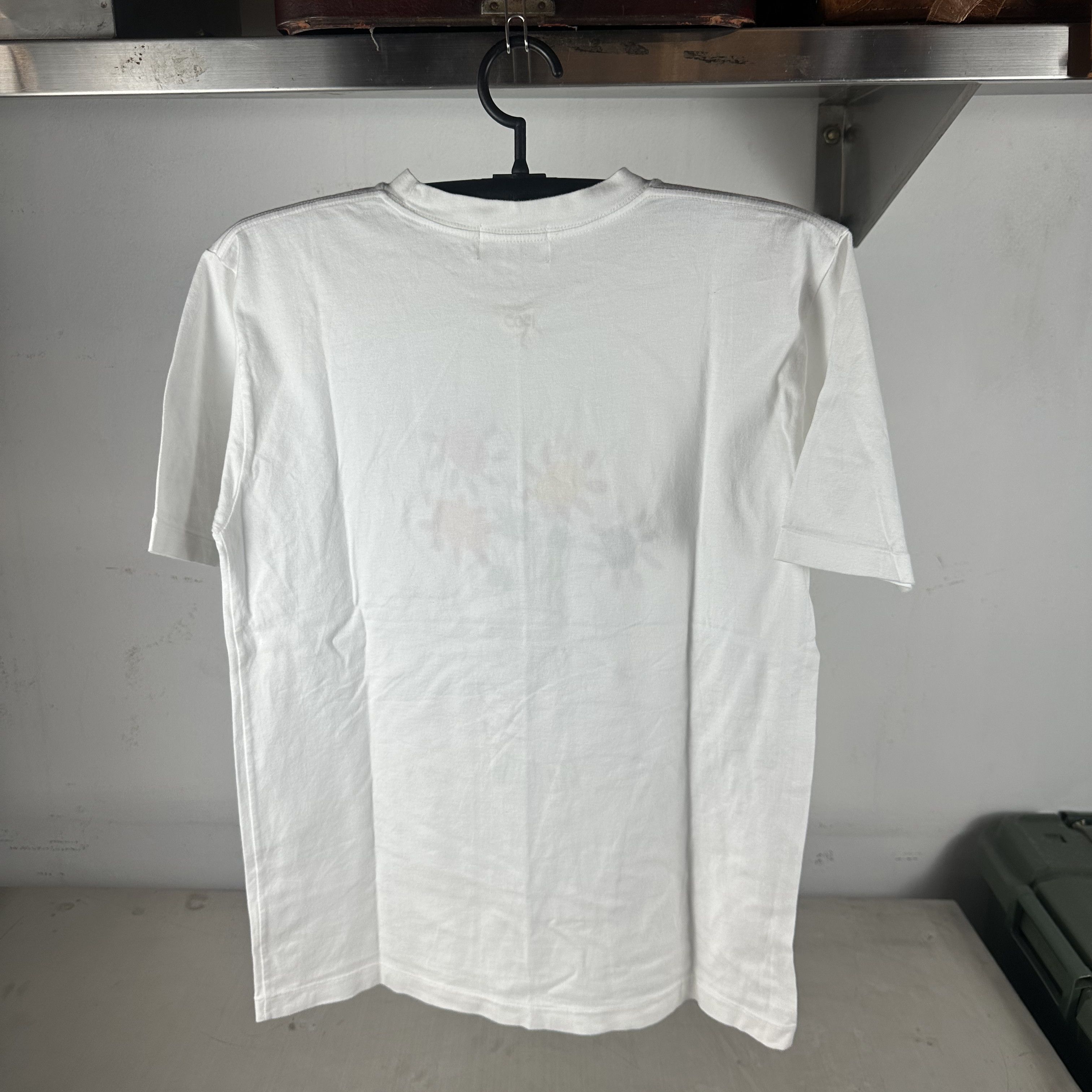 Vintage ​​​​Vintage 1997/98 Pablo Picasso Bouquet of Peace Art Tee Size US M / EU 48-50 / 2 - 6 Thumbnail