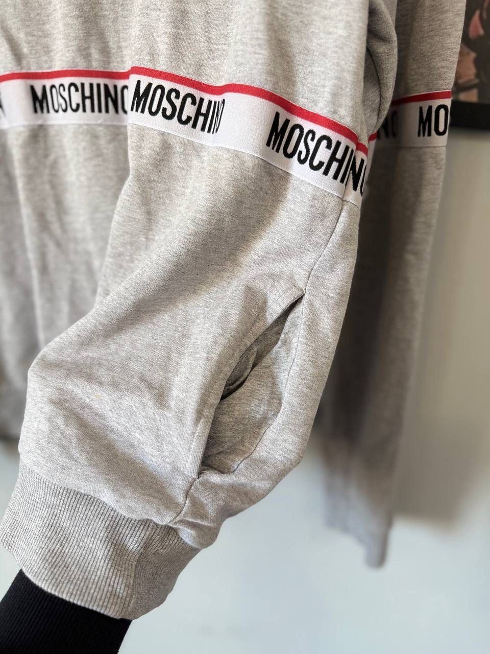 Moschino Vintage luxury Designer Moschino hoodie multi logo Size US L / EU 52-54 / 3 - 10 Thumbnail
