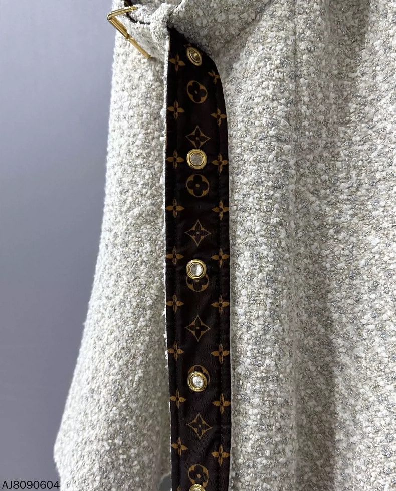 Louis Vuitton Louis Vuitton Tweed dress Size XS / US 0-2 / IT 36-38 - 9 Thumbnail