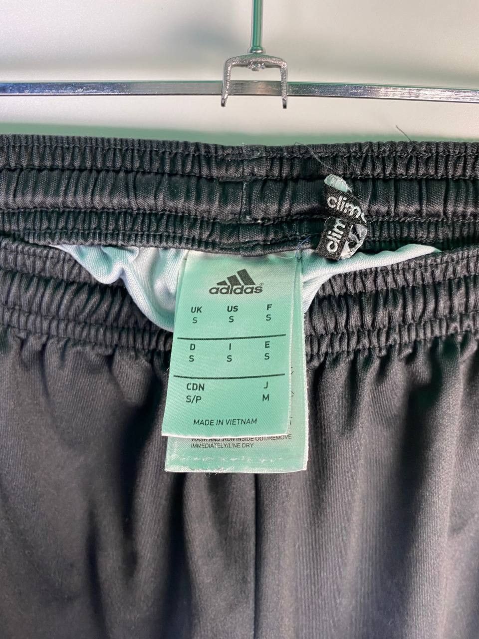Adidas Rare Manchester United Third Football Short Size S Adidas Size US 30 / EU 46 - 3 Thumbnail