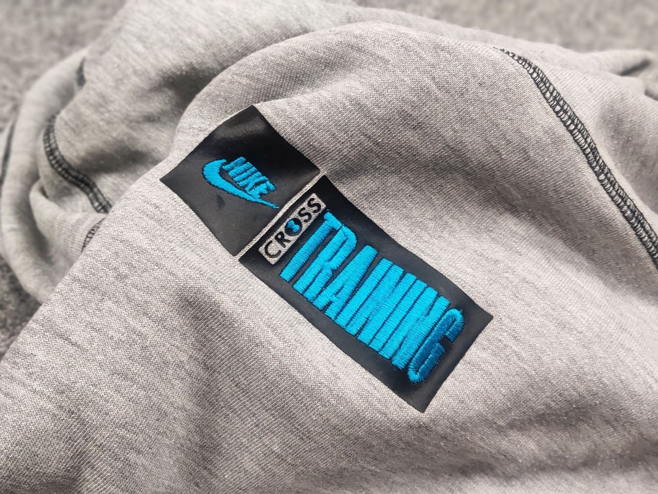 Nike Vintage 90's Nike cross training Logo Zip up Gray Hoodie Size US L / EU 52-54 / 3 - 10 Thumbnail