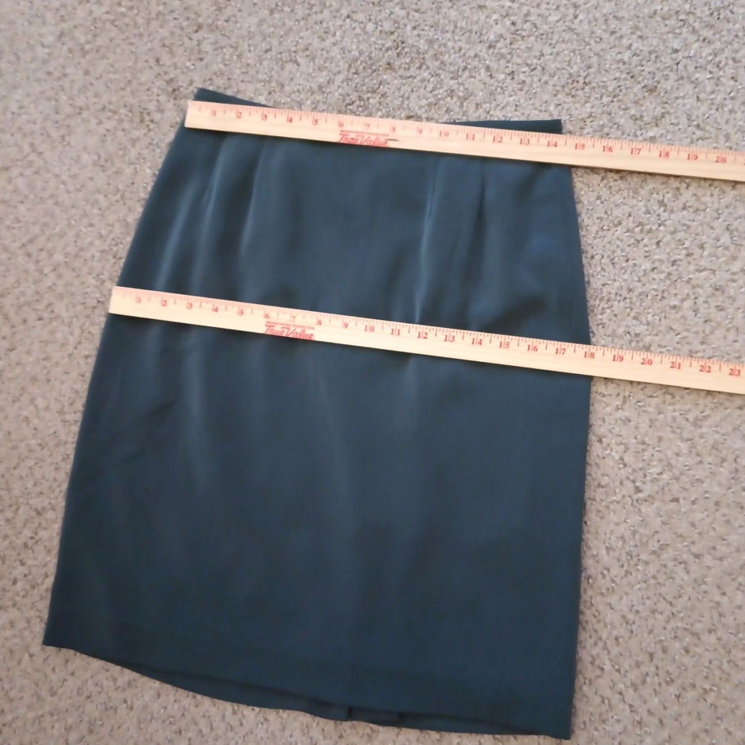 Kasper Kasper Skirt Petite 4P Gray Knee Length Pencil Lined Slit Women Size 27" / US 4 / IT 40 - 2 Thumbnail