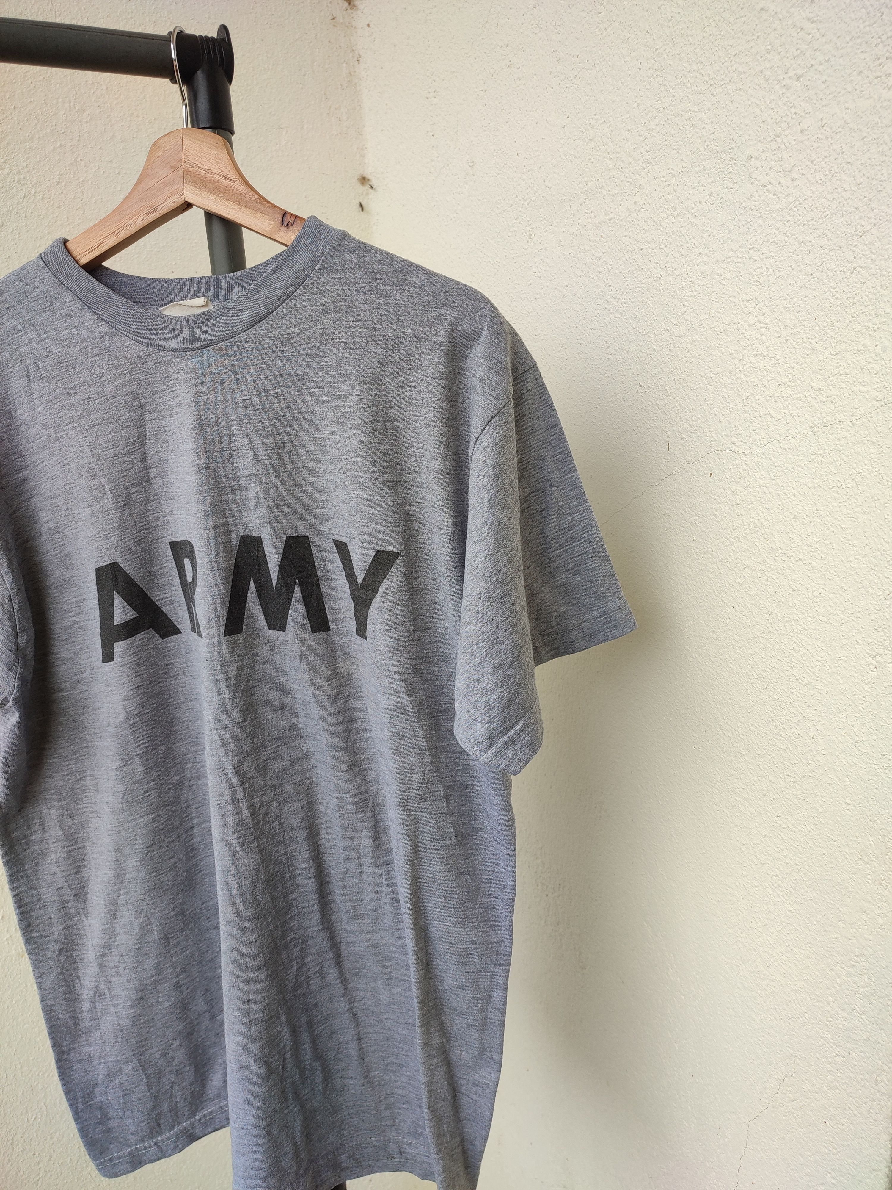Other Vintage Army Big Logo Tee Size US L / EU 52-54 / 3 - 3 Thumbnail