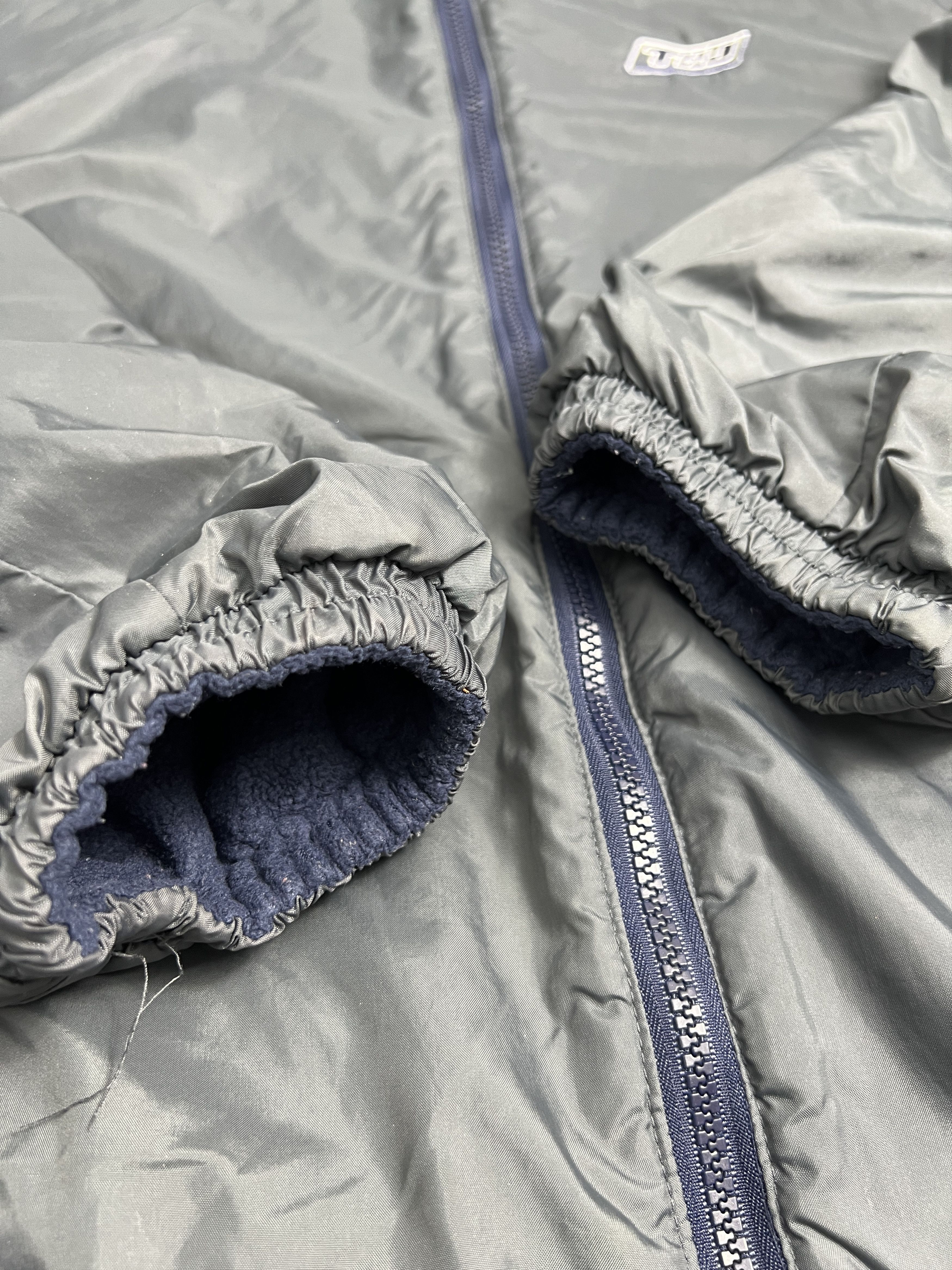 Tommy Jeans Vtg Tommy Jeans Fleece Reversible Jacket (XL) JK535 Size US XL / EU 56 / 4 - 7 Thumbnail