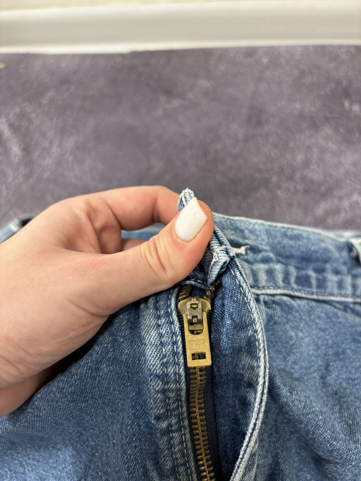 Carhartt Vintage Carhartt Dungaree Fit Faded Blue Denim Baggy Jeans Size US 40 / EU 56 - 14 Thumbnail