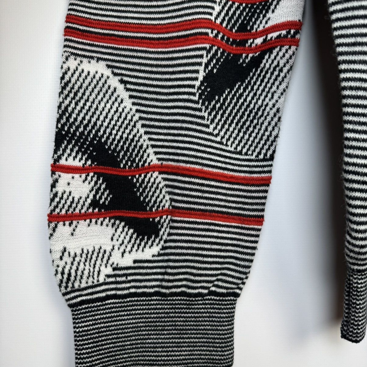 Carlo Colucci Carlo Colucci Limited Edition Sweater Lips Sz 52 Size US L / EU 52-54 / 3 - 17 Thumbnail