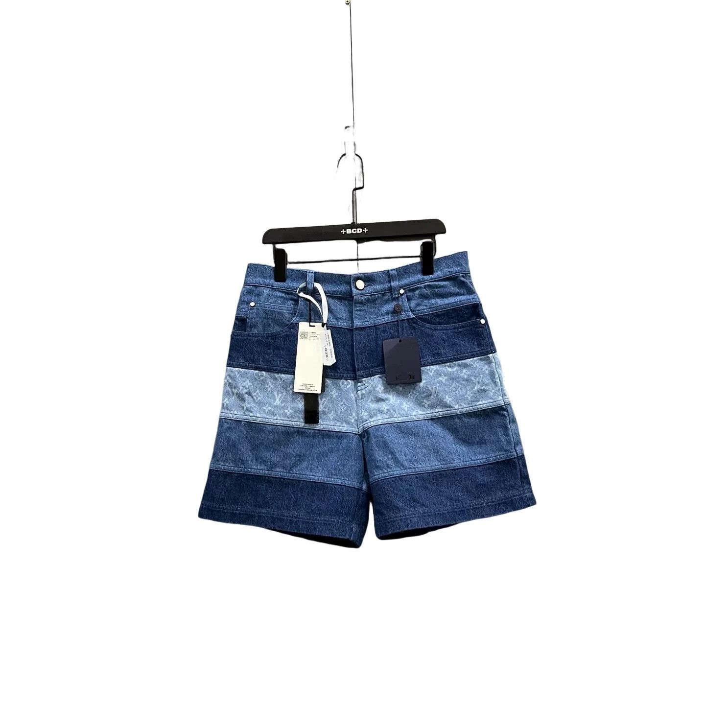 Louis Vuitton Louis Vuitton Monogram Patchwork Denim Shorts 31 Size US 31 - 1 Thumbnail
