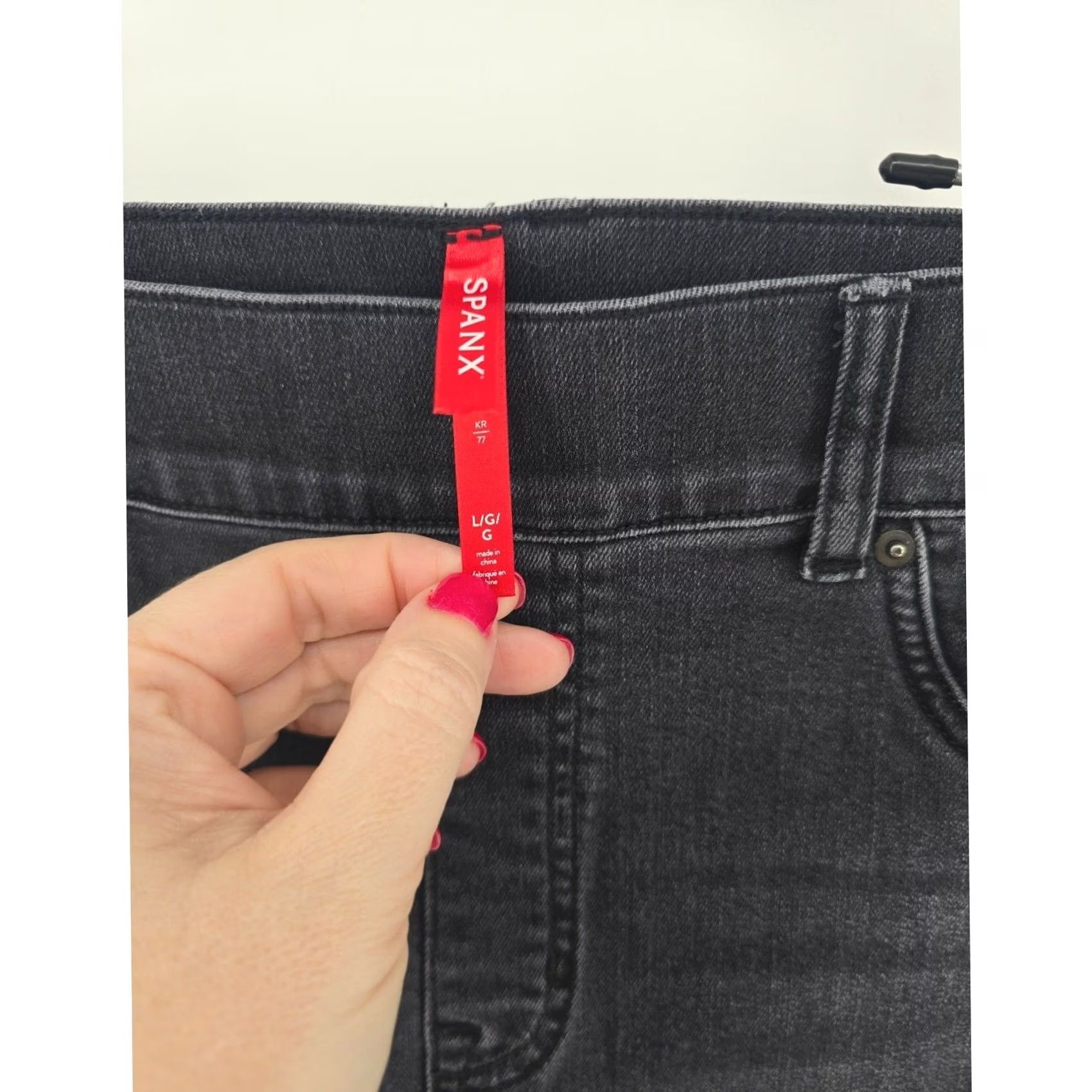 Spanx Spanx Jeans Womens Large Black Skinny Pull On High Rise Tummy Control Size 36" / US 14 / IT 50 - 2 Thumbnail