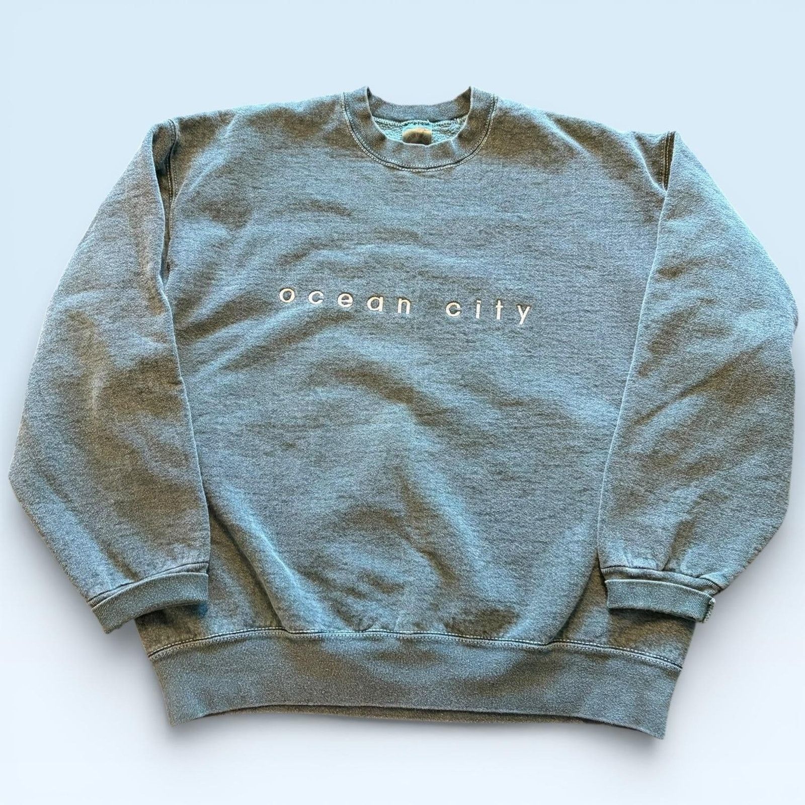 Fruit Of The Loom Vintage Fruit Of The Loom Ocean City Sweatshirt Mens L Size US L / EU 52-54 / 3 - 1 Thumbnail
