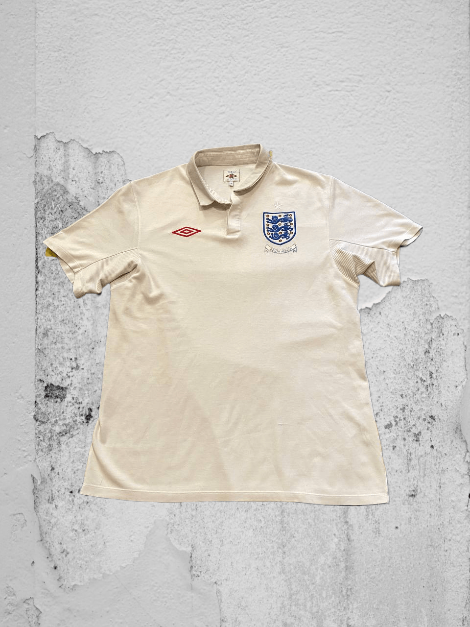 Umbro Umbro Polos England Football Vintage Size US XS / EU 42 / 0 - 1 Thumbnail