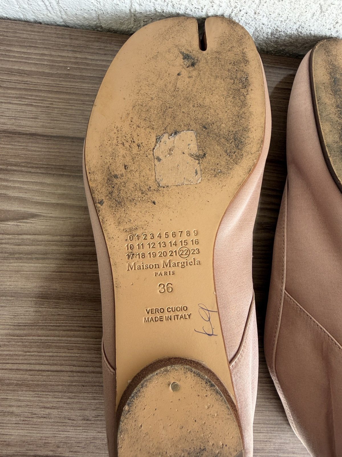 Maison Margiela ❤️satin tabi ballet flats Size US 6 / IT 36 - 13 Thumbnail