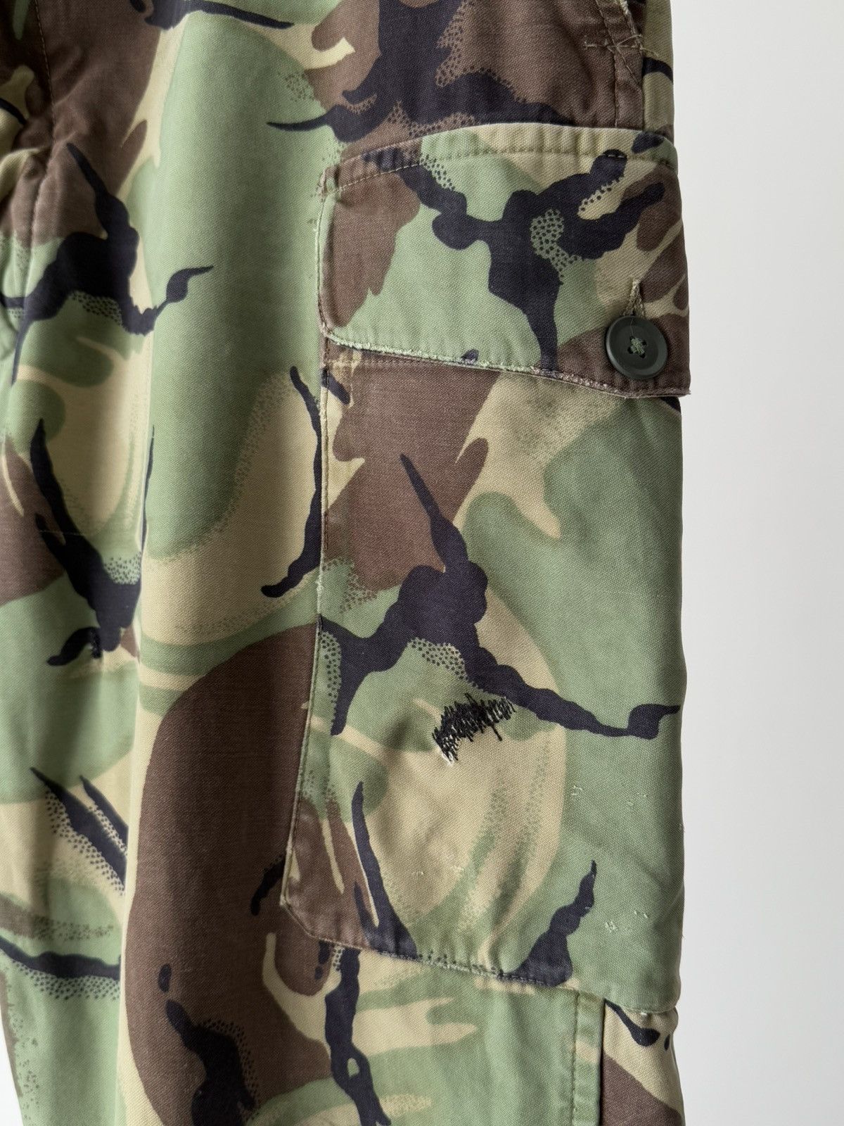 Vintage 1968 Pattern Vintage British Army DPM Camo Combat Suit Size US L / EU 52-54 / 3 - 14 Thumbnail