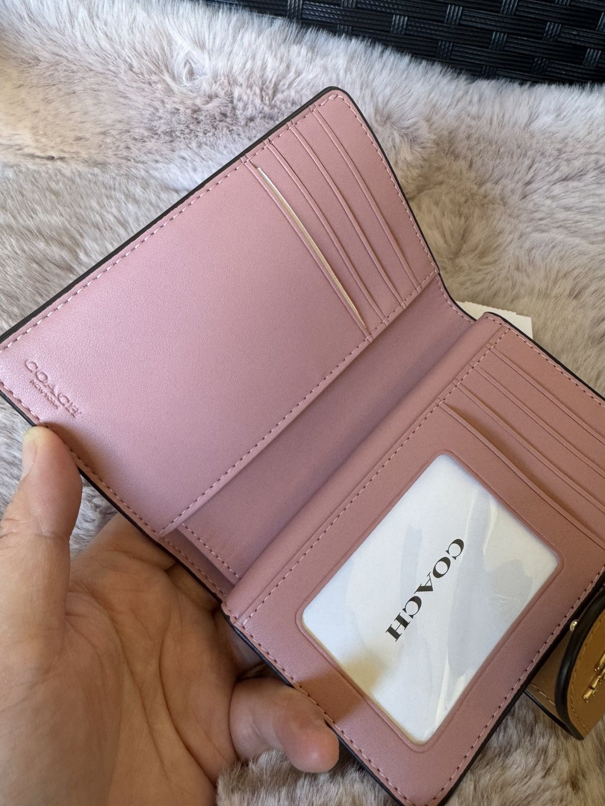Coach NWT COACH CEC29 Medium Corner Zip Wallet Signature Canvas Size ONE SIZE - 5 Thumbnail