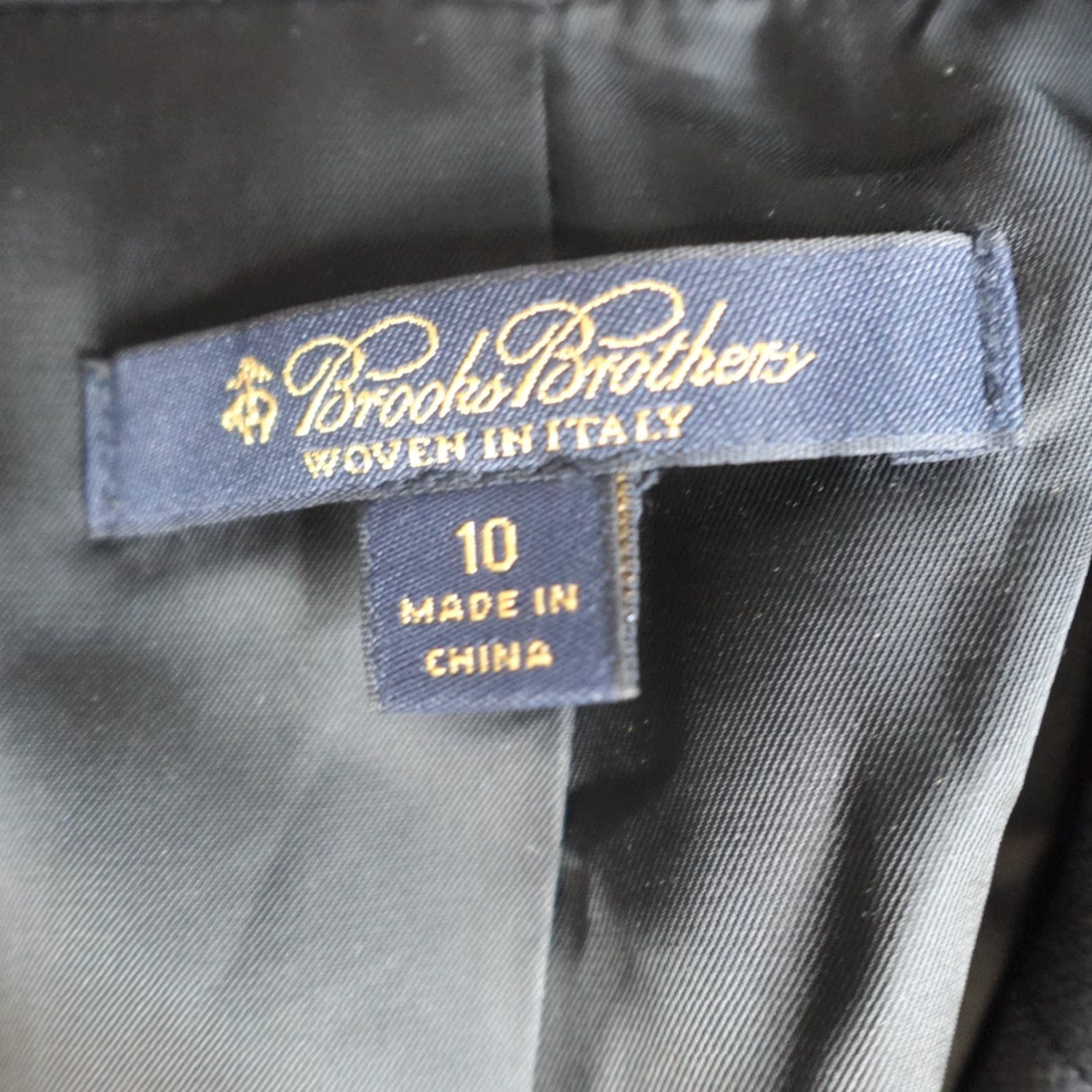 Brooks Brothers Brooks Brothers Blazer Women 10 Blue Wool Solid Button Long Sleeve Dry Clean Only Regular Size Type Blazer Size L / US 10 / IT 46 - 2 Thumbnail