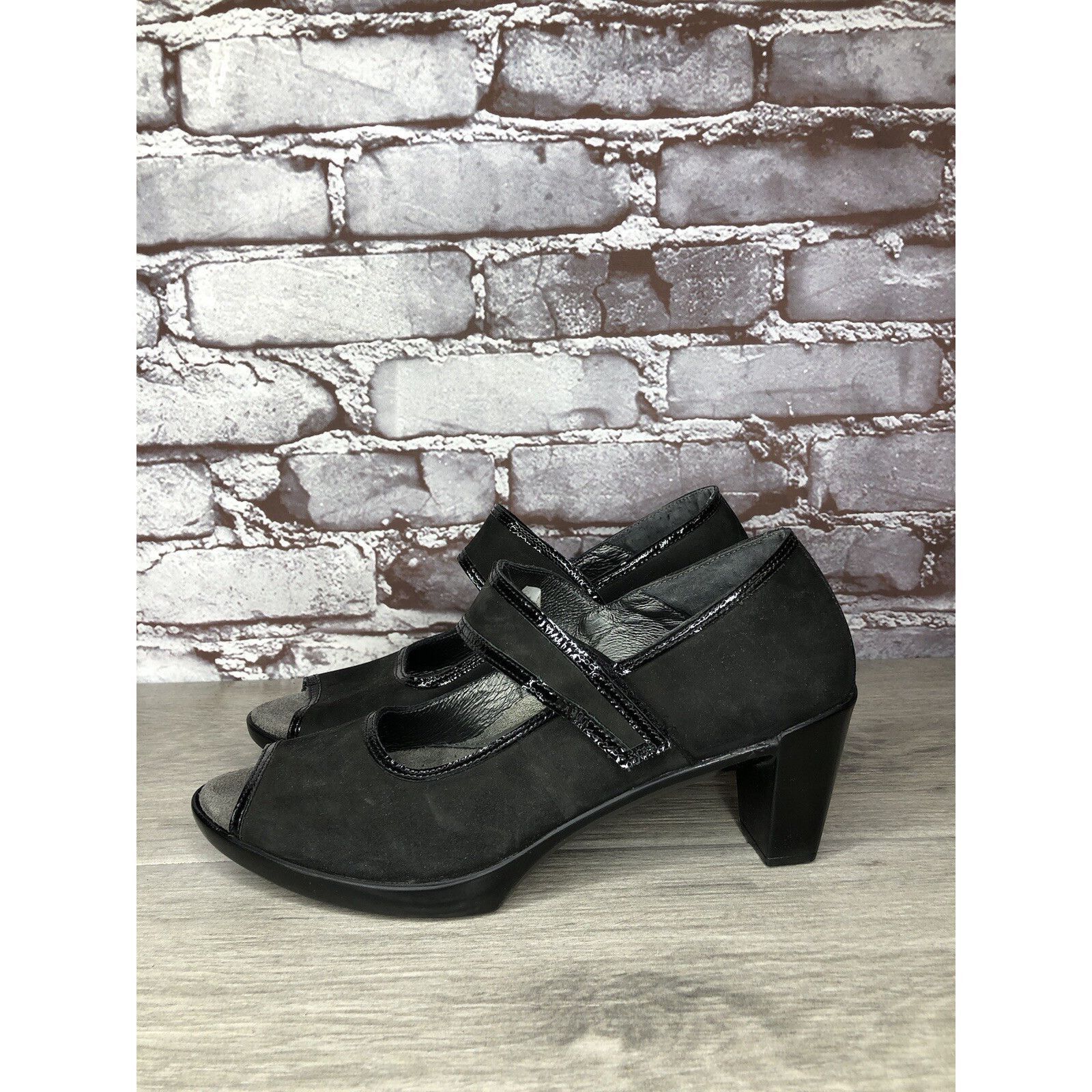 Other Naot Black Nubuck Leather MaryJane Heel Shoes Women Sz 37EU Size US 6.5 / IT 36.5 - 11 Thumbnail