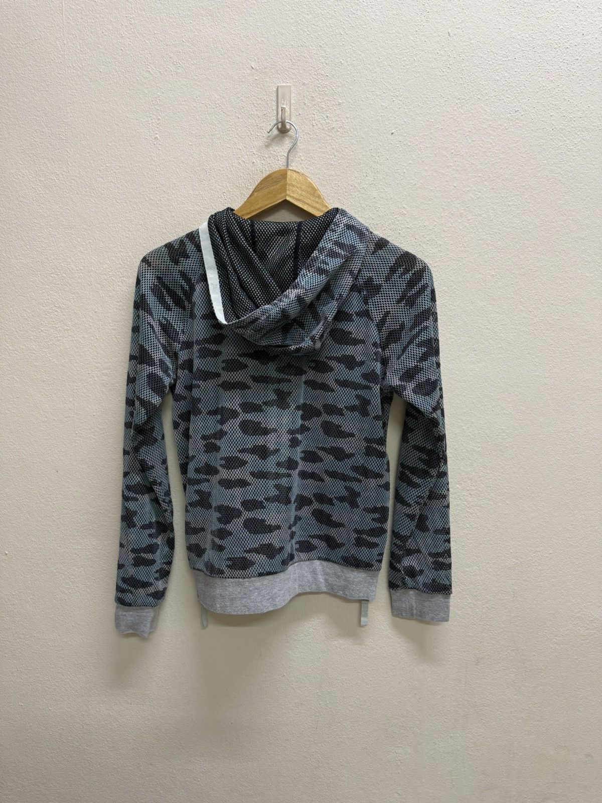 Balmain Balmain Paris Ishikawa Design Camo Hoodie Zip Up Sweater Size S / US 4 / IT 40 - 20 Thumbnail