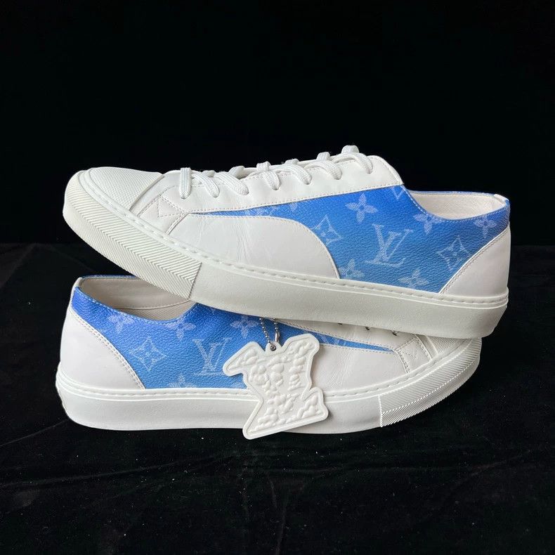 Louis Vuitton Louis Vuitton Blue sky and white cloud board shoes Size US 10 / EU 43 - 3 Thumbnail