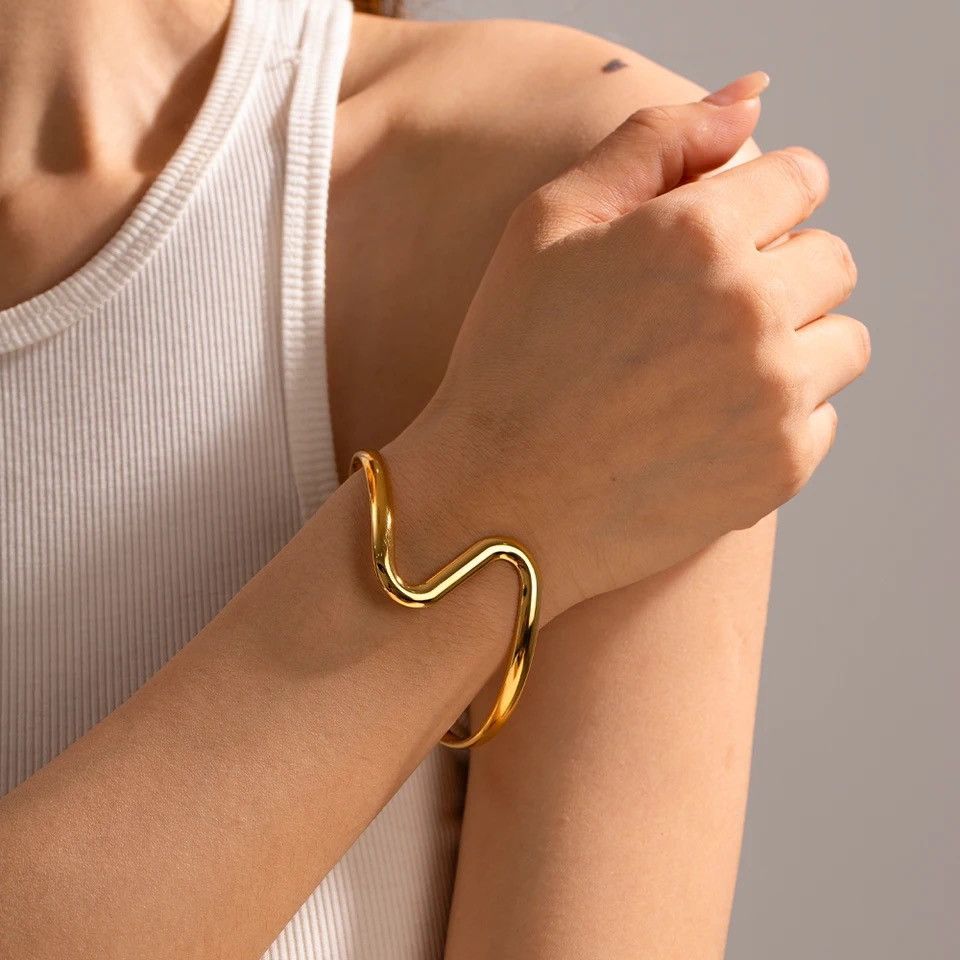 Jewelry Tendril Wave Cuff Bangle Bracelet Size ONE SIZE - 1 Thumbnail