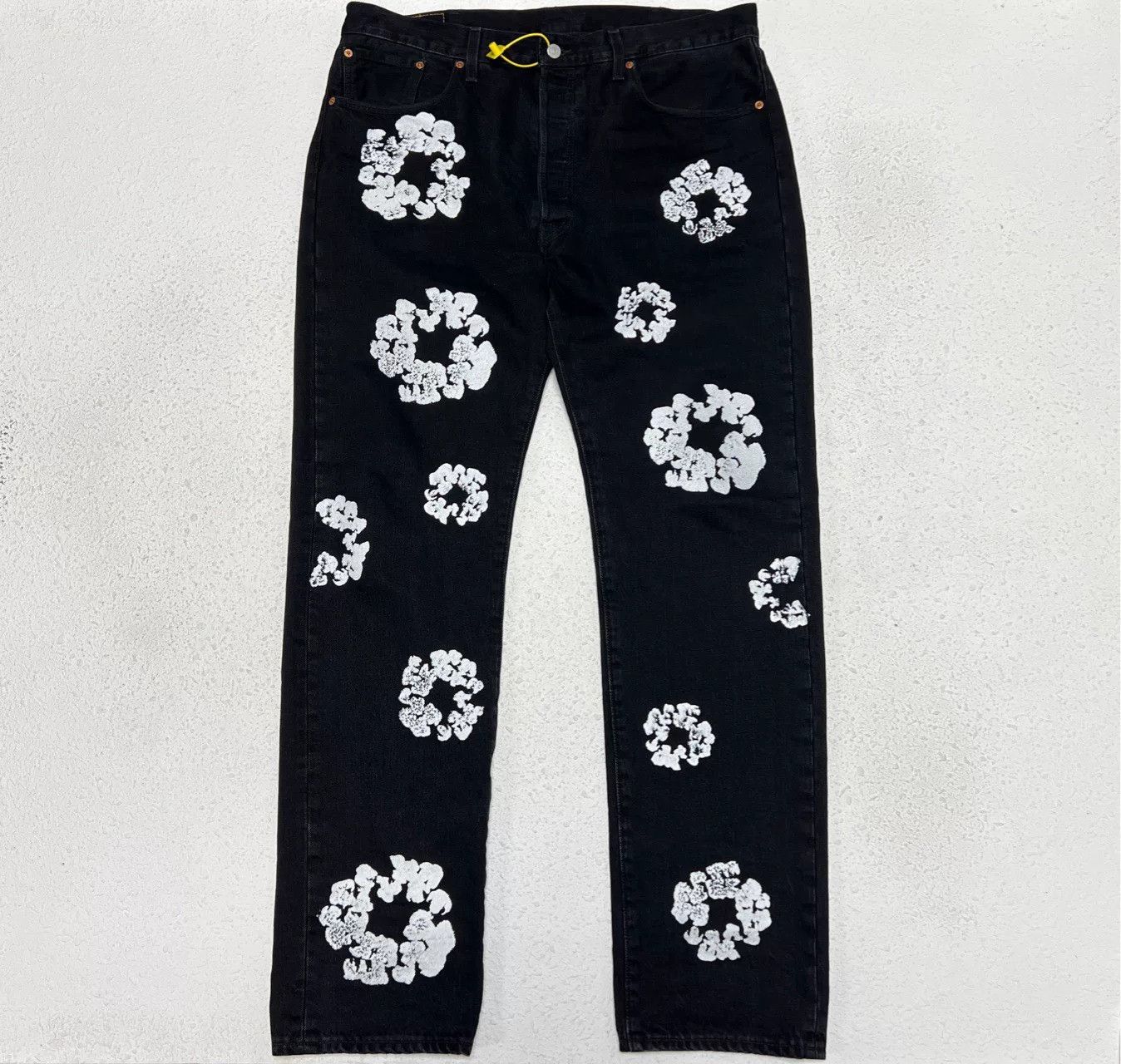 DENIM TEARS Denim Tears Mid-Rise Floral Print Jeans Size 38" / US 16 / IT 52 - 1 Thumbnail