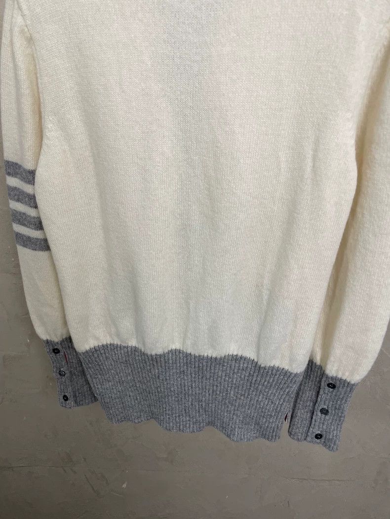 Thom Browne Thom Browne Beige grey wool sweater Size XS / US 0-2 / IT 36-38 - 4 Thumbnail