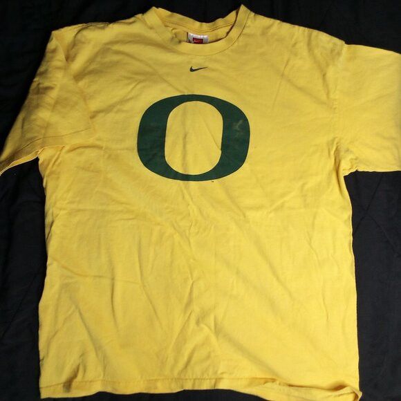 Nike Vintage Nike Oregon Ducks T-Shirt Mid Swoosh Travis Scott Size US XL / EU 56 / 4 - 2 Thumbnail
