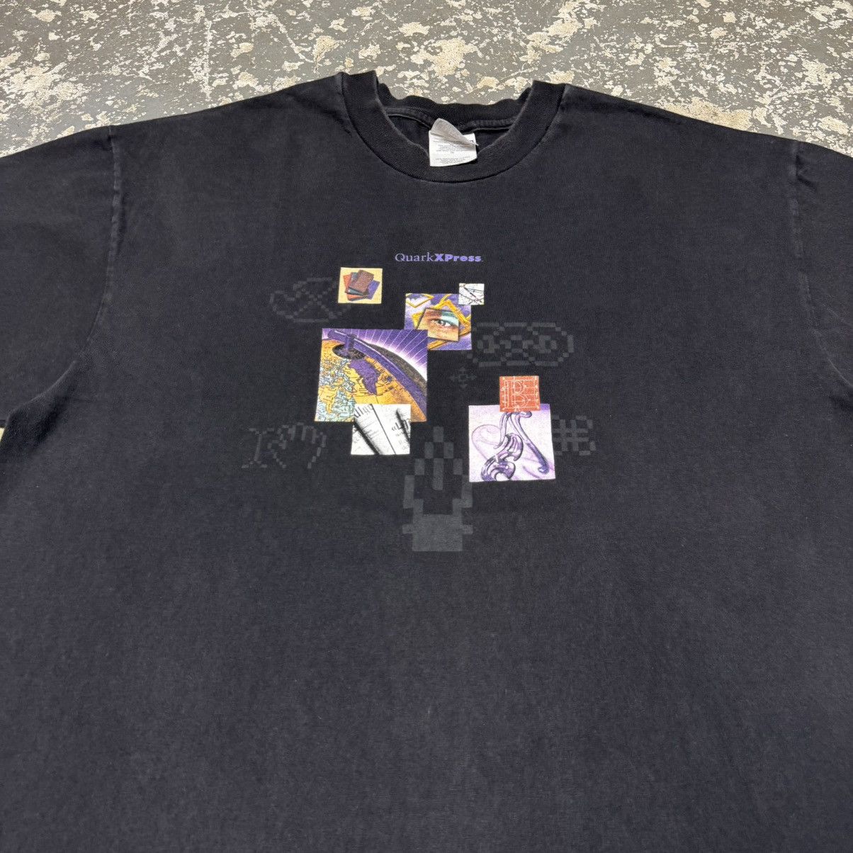 Vintage Vintage QuarkXPress Tech Computer 90s Internet Tshirt Size US XL / EU 56 / 4 - 9 Thumbnail