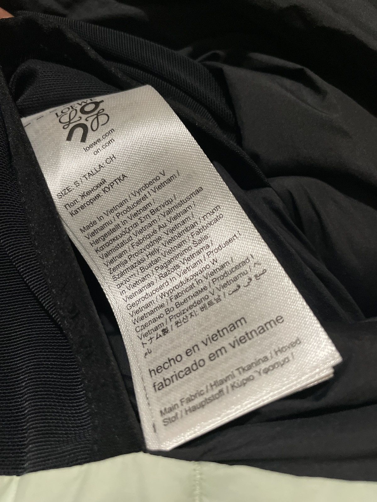 Loewe × On On x Loewe Puffer Jacket Size S / US 4 / IT 40 - 7 Thumbnail