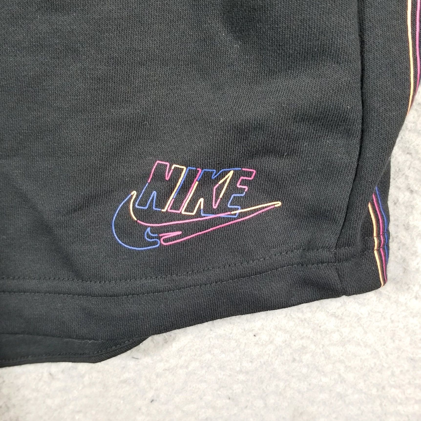 Nike Nike Shorts Womens 2X Black Plus Size Rainbow Logo Stripe Swoosh DM7973-010 Size 40" / US 18 - 3 Thumbnail
